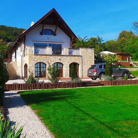 Keith Lakewood Villa بالاتونفوريد الغرفة الصورة